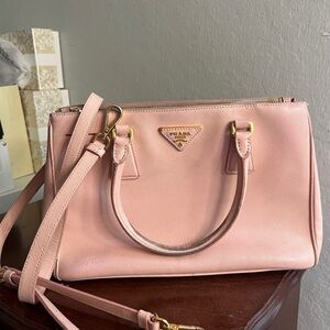 Prada Pink Beige Nude Saffiano Small Size Galleria Double Zip Tote